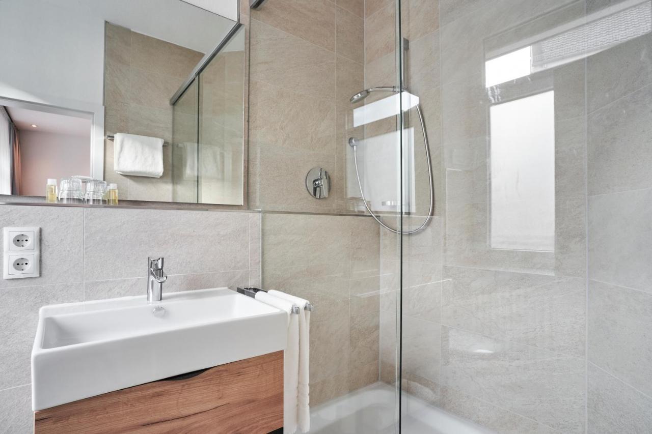 Hotel Goldener Engel Spira Zewnętrze zdjęcie